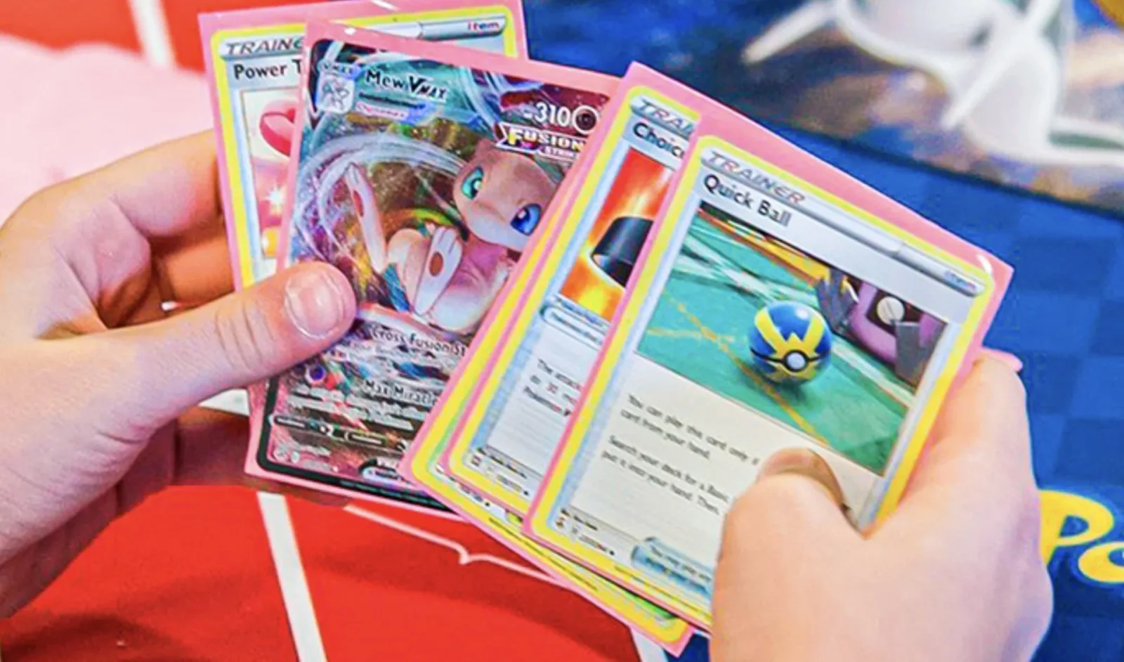 دستگیری دلال کارت‌های Pokémon TCG پس از درگیری فیزیکی و مصدومیت یک کودک!